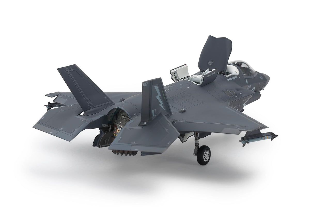 1:72 F-35B Lightning II Plastic Model Kit G779