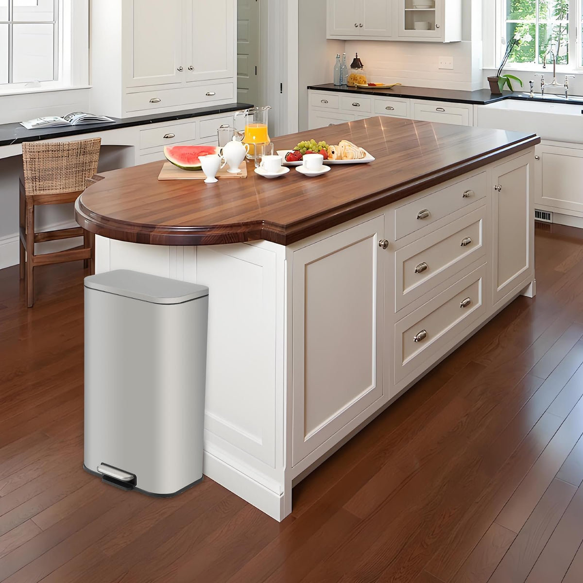 5.2 Gallon Brushed Stainless Steel Trash Can with Soft-Close Lid N3878