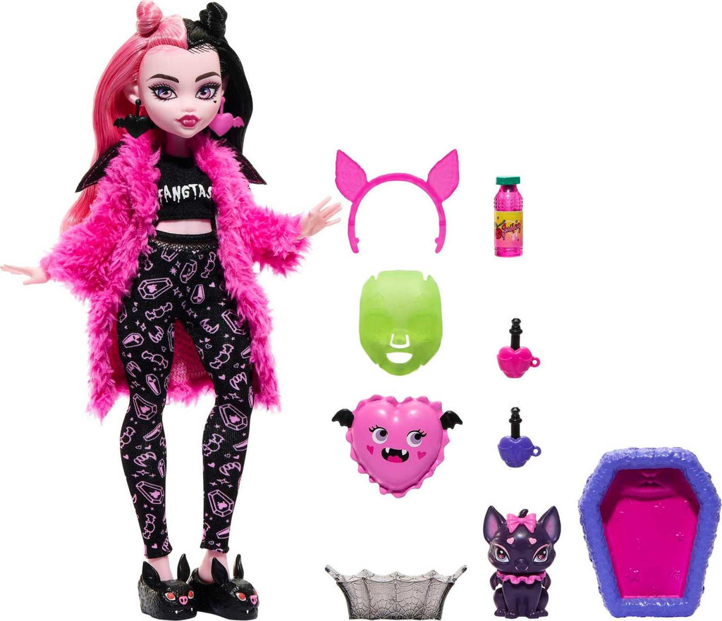 Monster High Doll Set with Pet Bat, Sleepover Clothes & Accessories Q510830